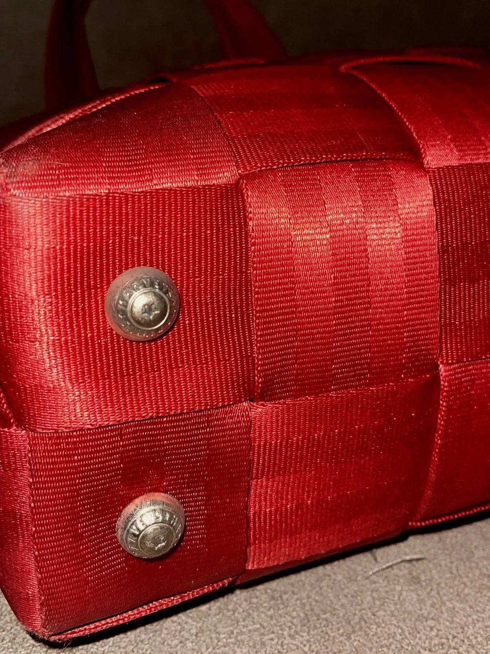 Harvey’s Original Seatbelt Bags Burgundy Red Tote & Mini Purse  Red